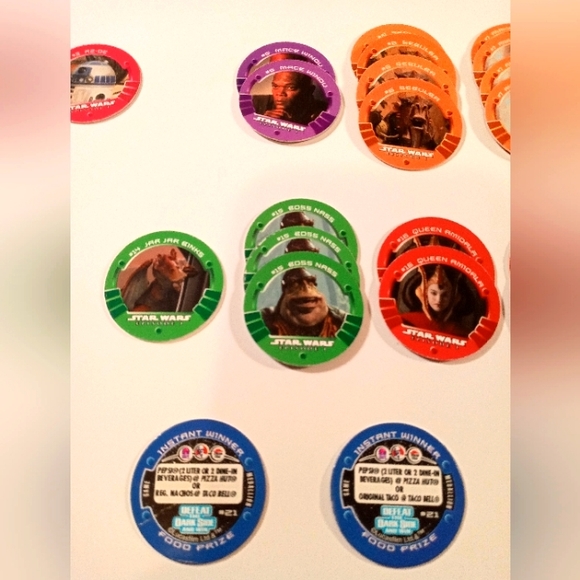 1999 Star Wars "Episode 1" Medallion Game Pieces - 38 Pieces - Picture 3 of 6